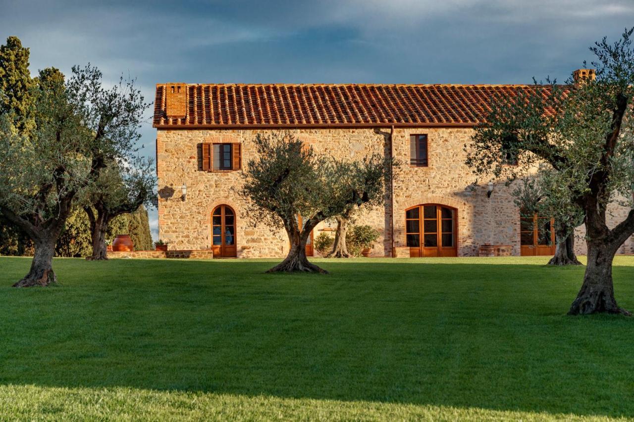 Cinigiano Tenuta Di Montecucco - Collemassari Hospitality מראה חיצוני תמונה