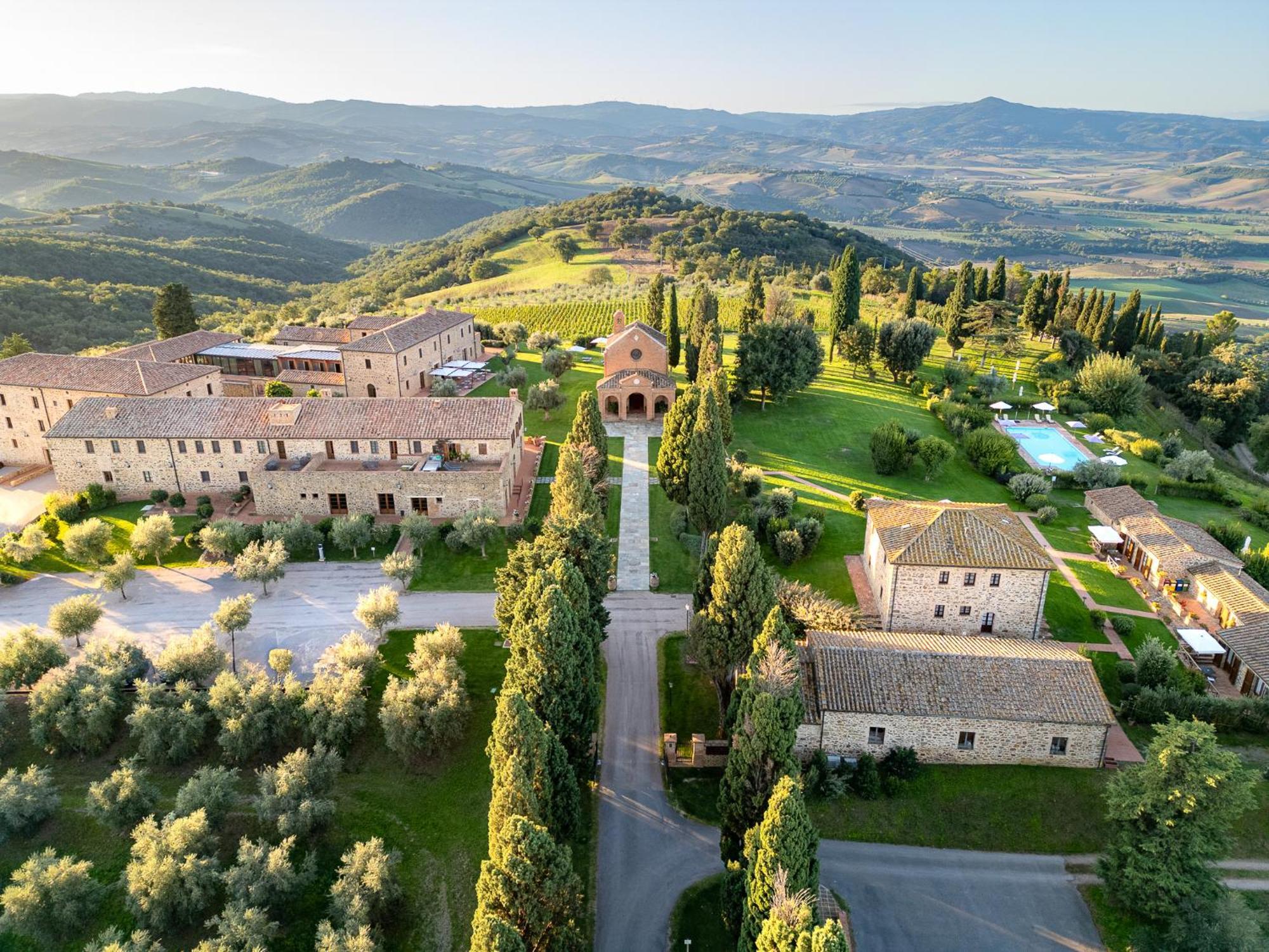 Cinigiano Tenuta Di Montecucco - Collemassari Hospitality מראה חיצוני תמונה